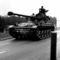 1968-nr-12-verplaatsingen-tijdens-oefening-AMX-tank-