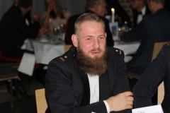 dinerdecorpsoff2411201784